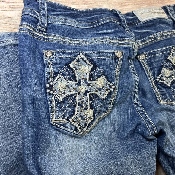 Grace In LA Capri Jeans Size 29 Embellished Cross Pockets Rhinestone Bling - Picture 5 of 15
